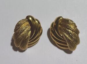 Napier Clip On Earrings Vintage Gold Tone Signed